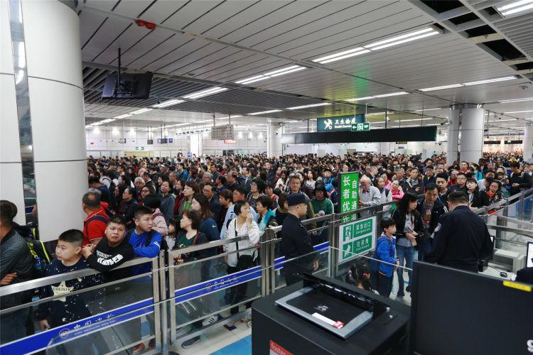 最新入境口岸，开启人生新篇章，自信旅程成就非凡